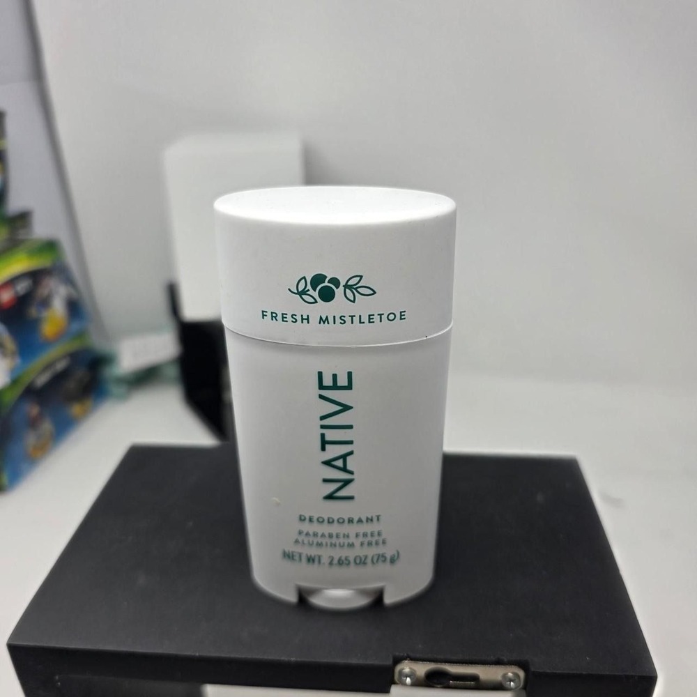 native fresh mistletoe deodorant